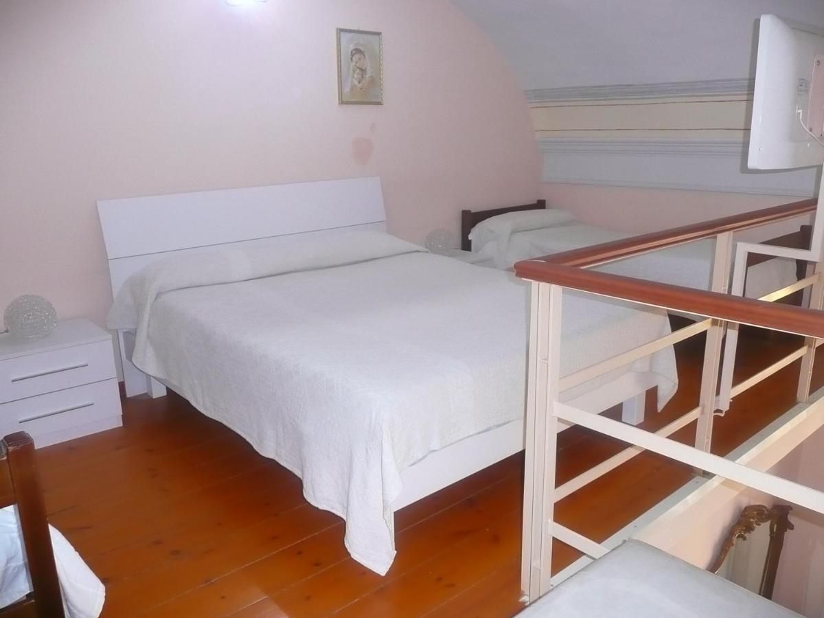 I Papiri Bed and Breakfast Ercolano Eksteriør billede